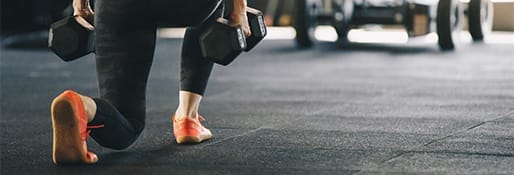 Personal Training 2 woman training with weights at the gym
